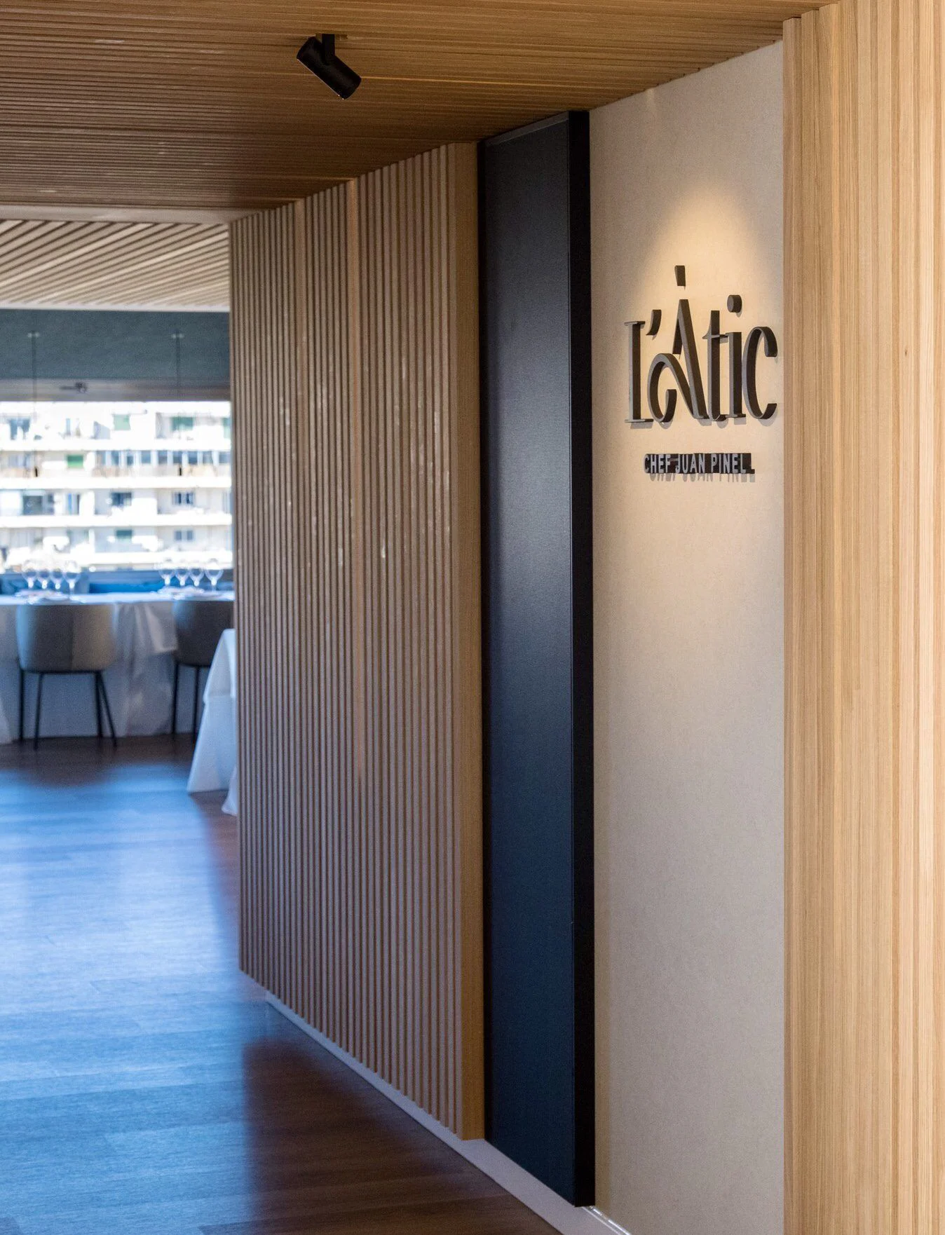 Restaurante L'Àtic Hotel Saratoga Sensaciones de Armonía https://www.laticrestaurant.com The Ambassadors Sections Restaurante L'Àtic<br />Hotel Saratoga<br />Sensaciones de Armonía<br />https://www.laticrestaurant.com<br />The Ambassadors Sections<br />