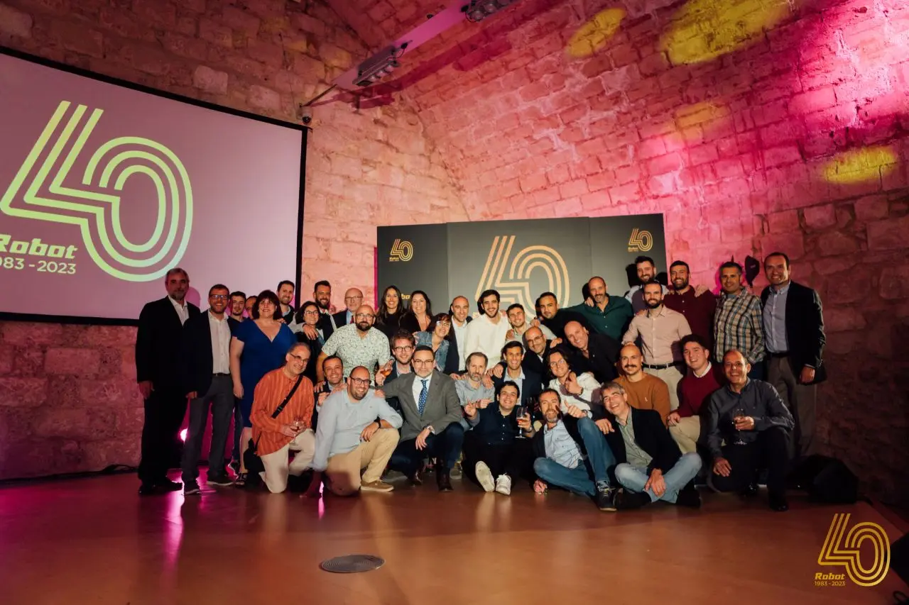 Entrevista Bernat Bonnin<br />Presidente & CEO<br />ROBOT S.A.<br />https://robotcorporativo.com/es/<br />The Ambassadors Sections