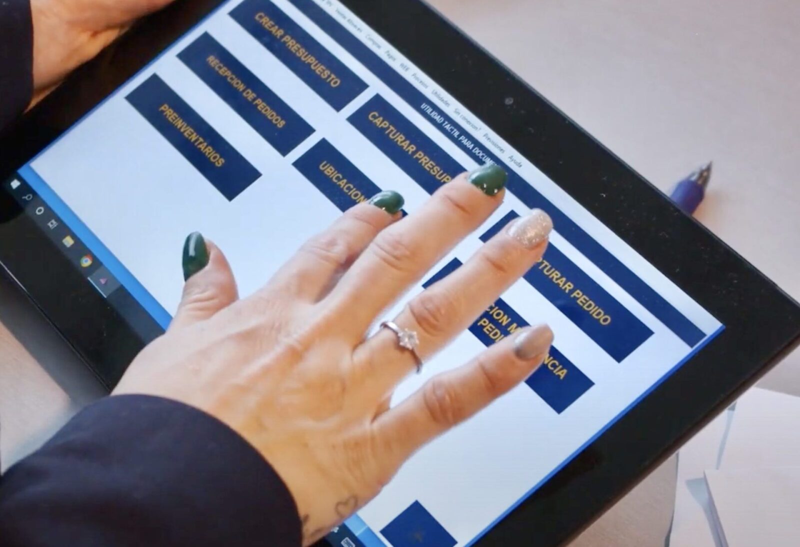 Entrevista con Mai Monterrubio CEO de My Uniform https://myuniform1990.com The Ambassadors Sections Entrevista con Mai Monterrubio<br />CEO de My Uniform<br />https://myuniform1990.com<br />The Ambassadors Sections