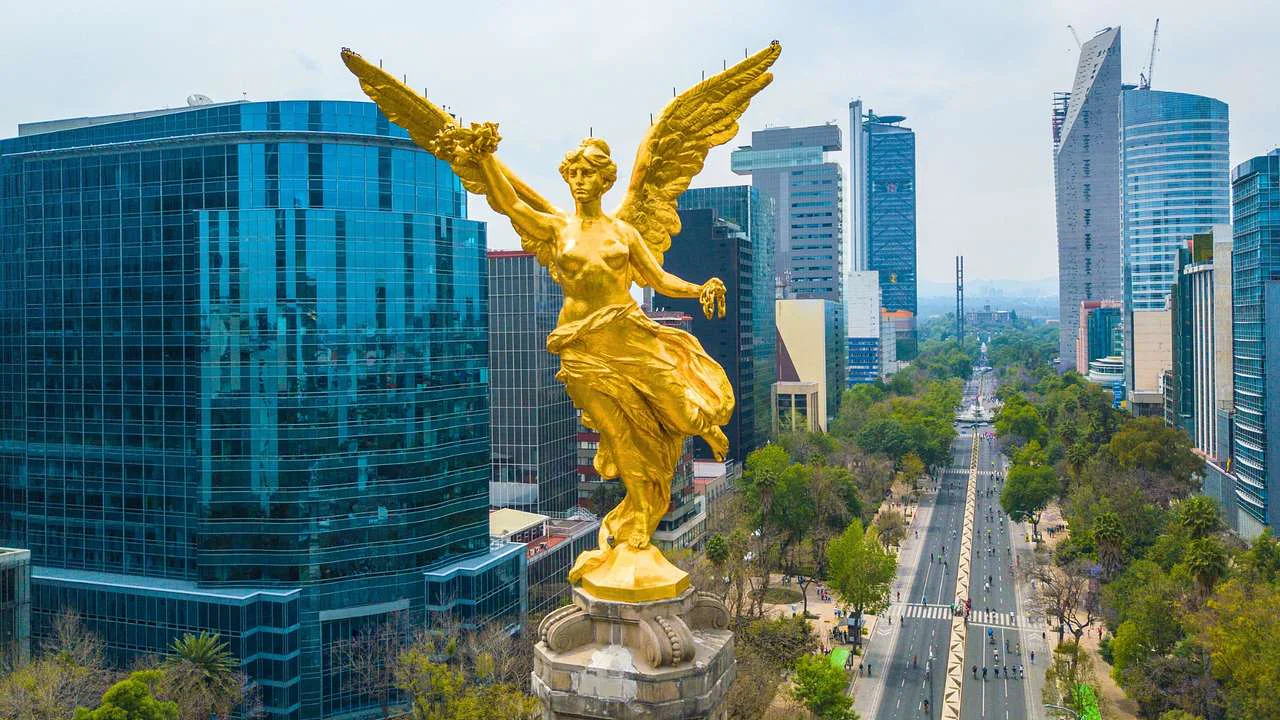 Entrevista Antonio Basagoiti, Presidente de la Cámara Española de Comercio en México - The Ambassadors Sections