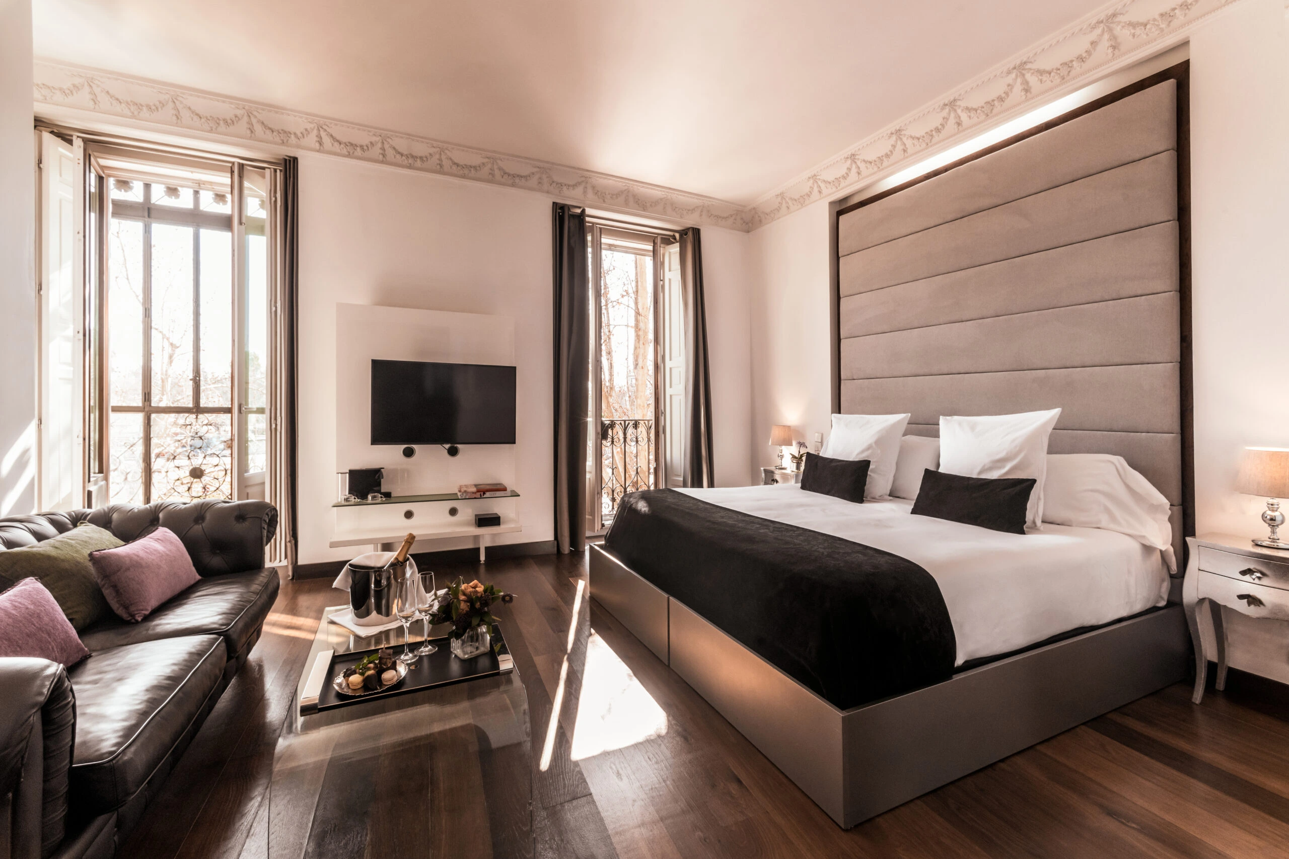 Hotel Hospes Puerta de Alcalá Madrid - The Ambassadors Sections