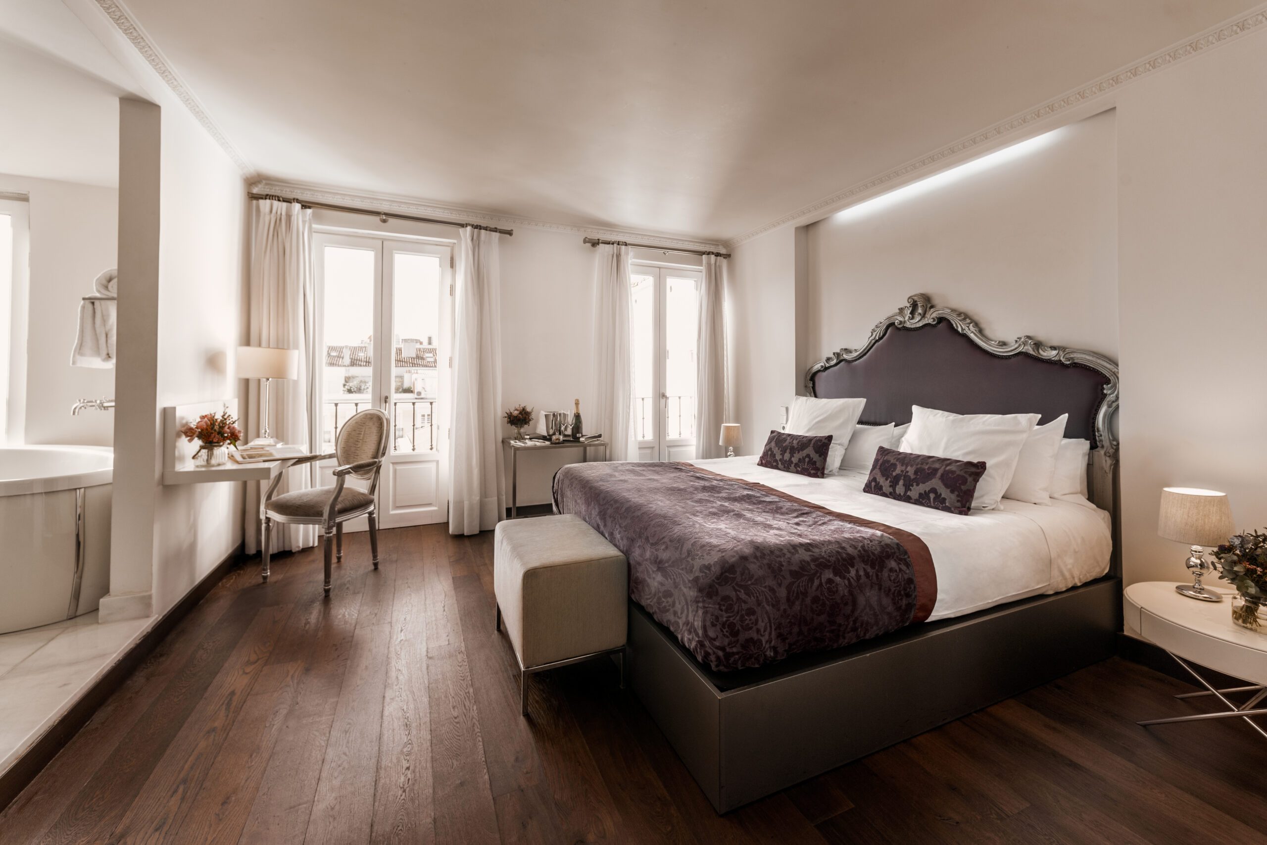 Hotel Hospes Puerta de Alcalá Madrid - The Ambassadors Sections