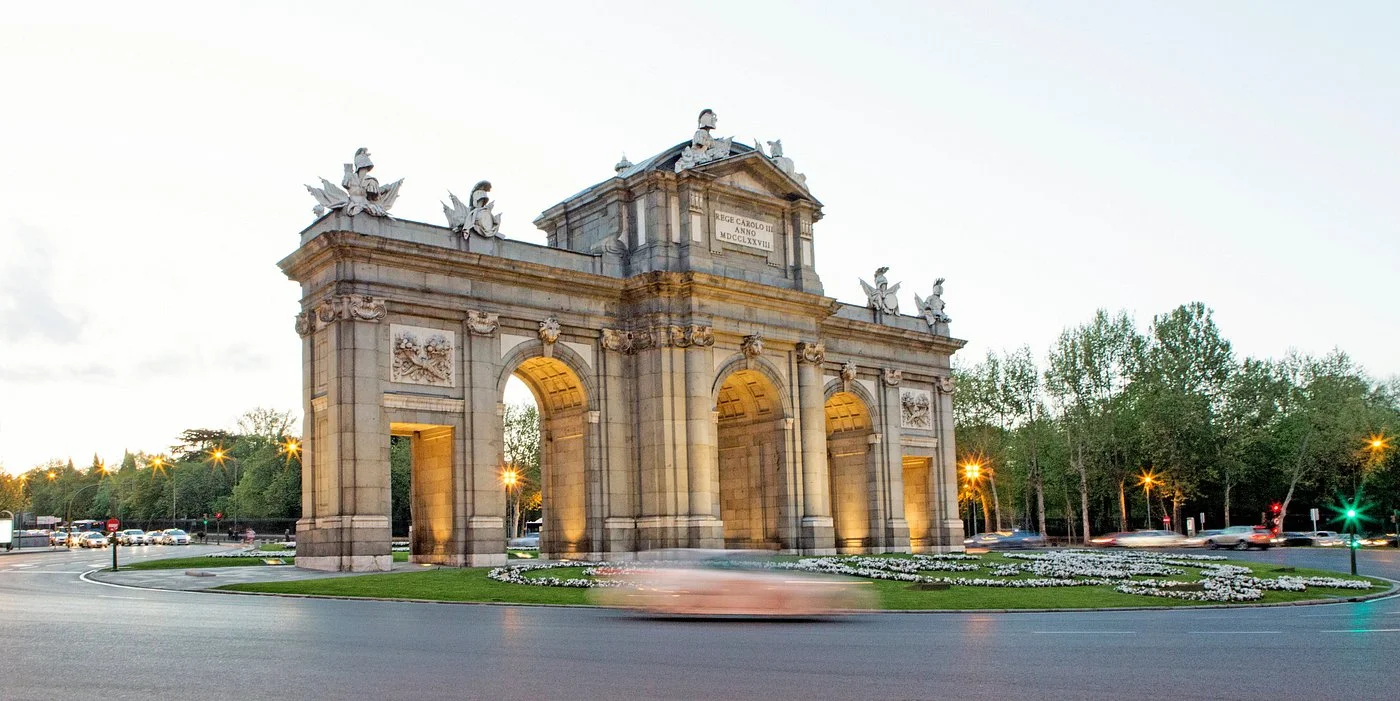 Hotel Hospes Puerta de Alcalá Madrid - The Ambassadors Sections