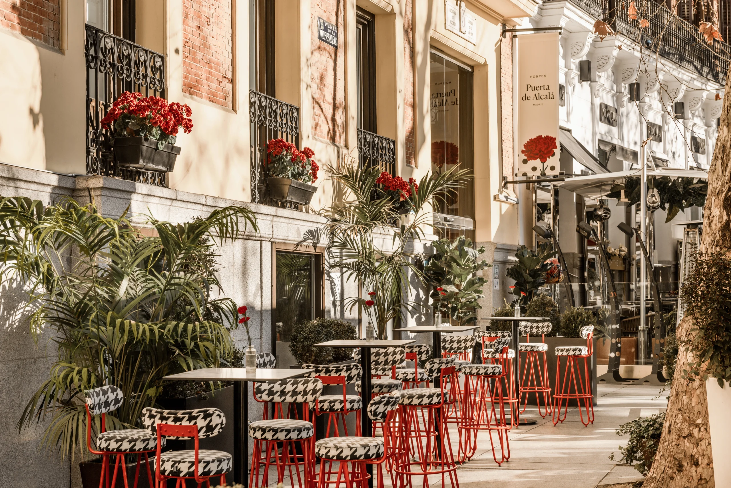Hotel Hospes Puerta de Alcalá Madrid - The Ambassadors Sections