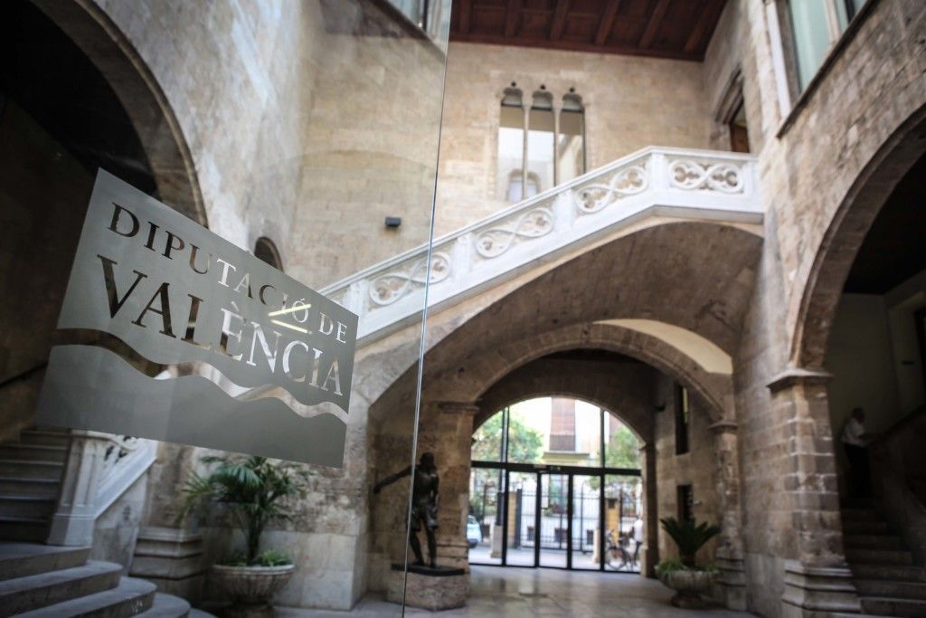 Diputación de Valencia, The Ambassadors Sections